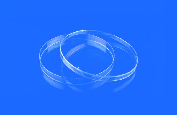 150 x 15 mm Petri Dishes, Sterile , Non -pyrogenic , 100 Pcs/ Case